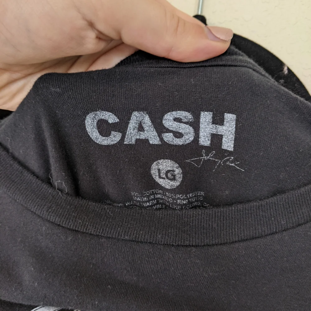 Johnny Cash Large black short sleeve graphic tee shirt - Picture 4 of 4